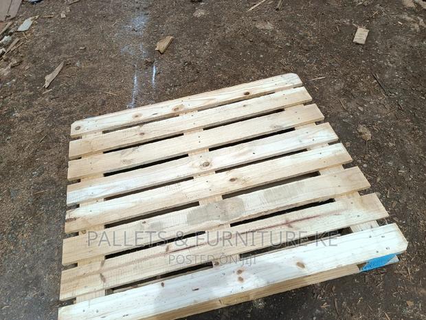 Strong Based Pallets 097 - main view