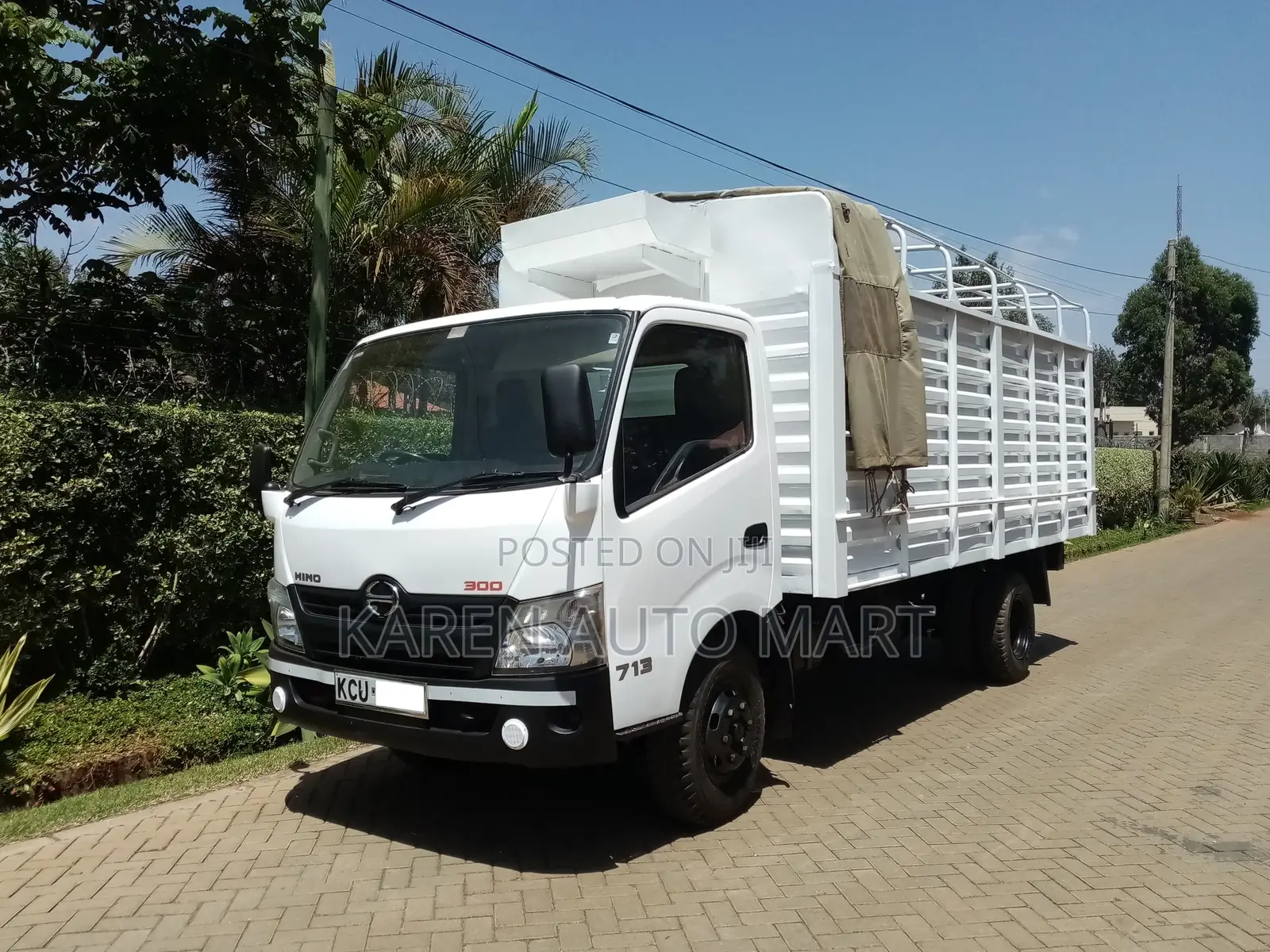 Hino Dutro