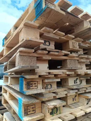 Long-Lasting Wooden Pallets 023