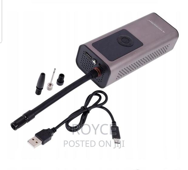 Digital Air Compressor / Tyre Inflator - thumbnail 3