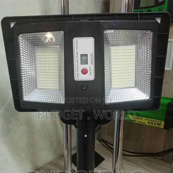 200w Cc Solar Lamp