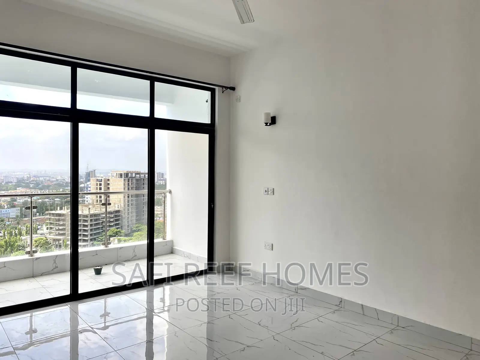 4bdrm Apartment in Kizingo for rent