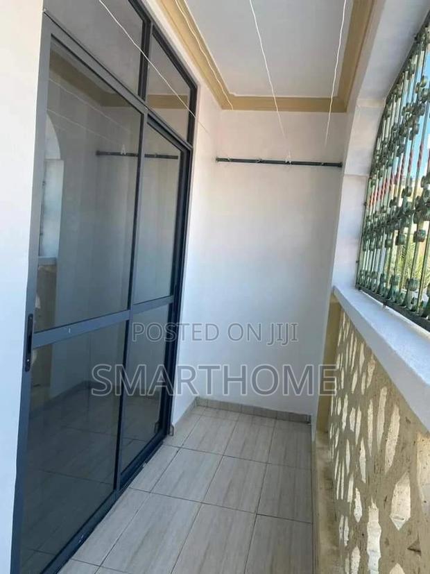 Airbnb South 2 Bedroom Available - thumbnail 13