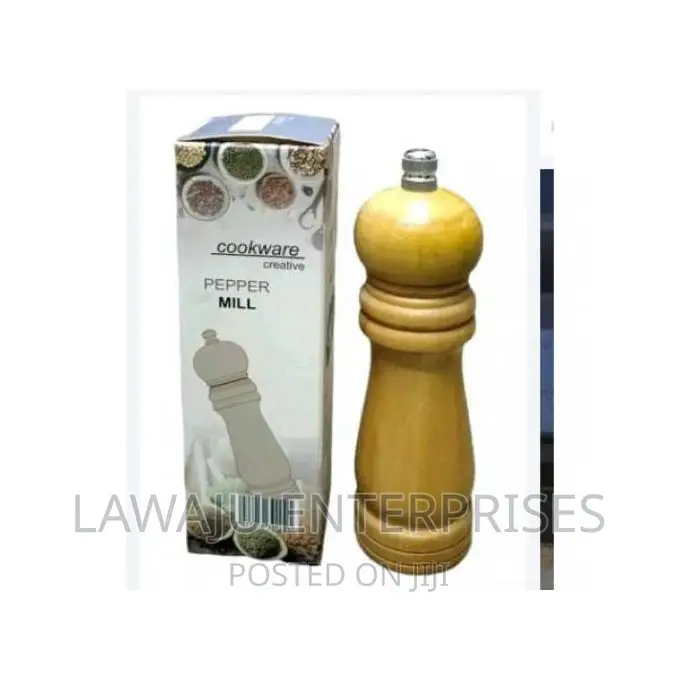 Pepper Mill Solid Wood Grinder