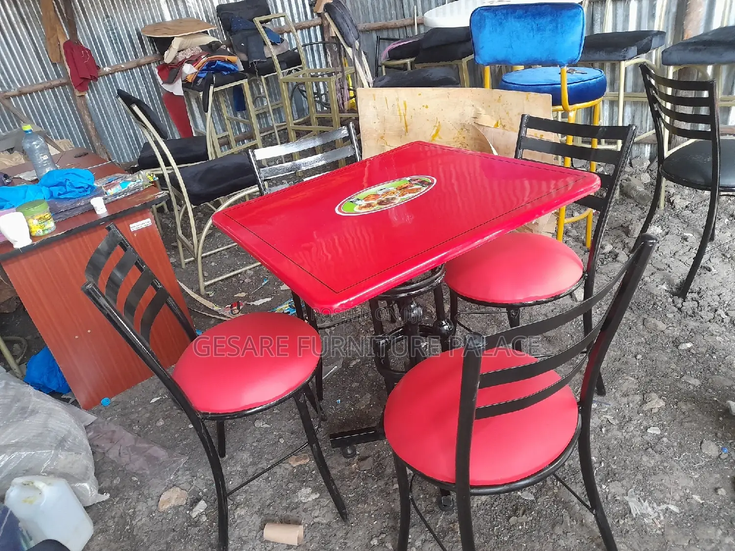 Hotel/ Bar Table With 4 Chairs