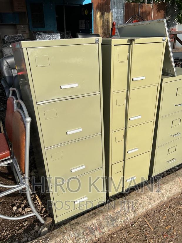 New 4 Drawers Best Quality