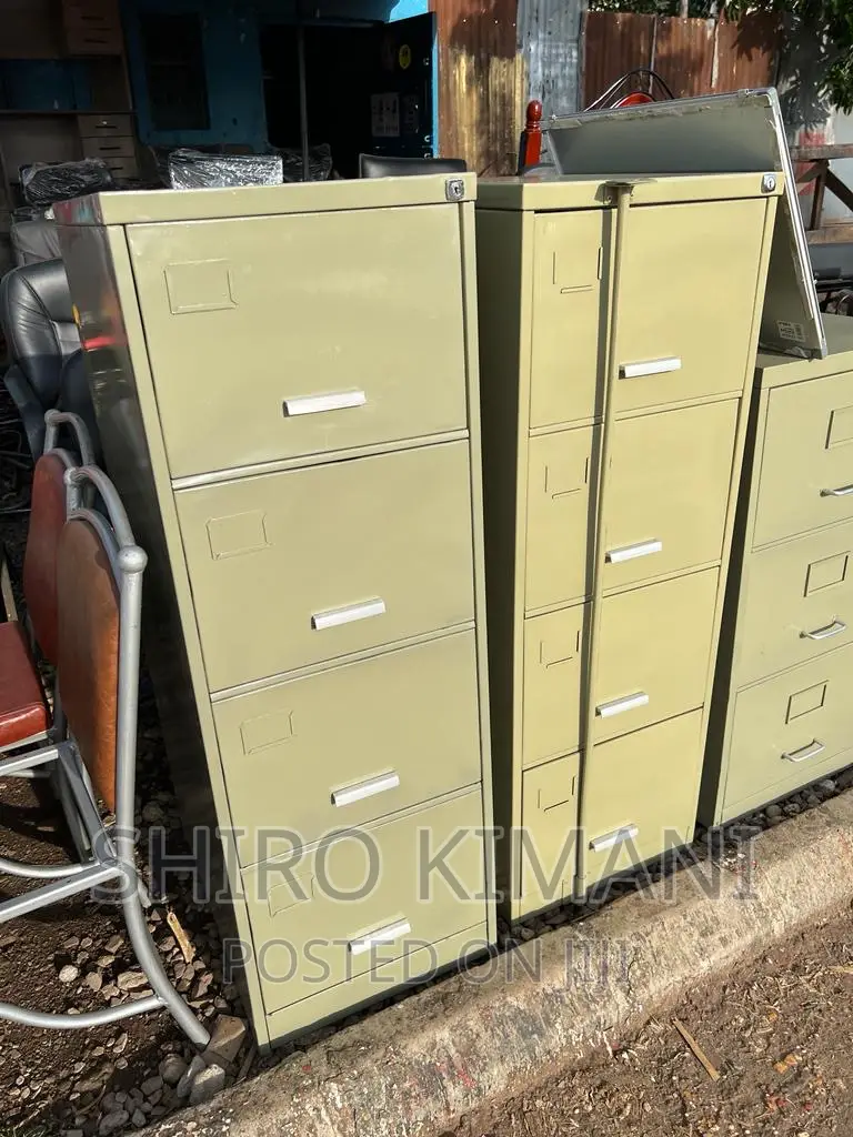New 4 Drawers Best Quality