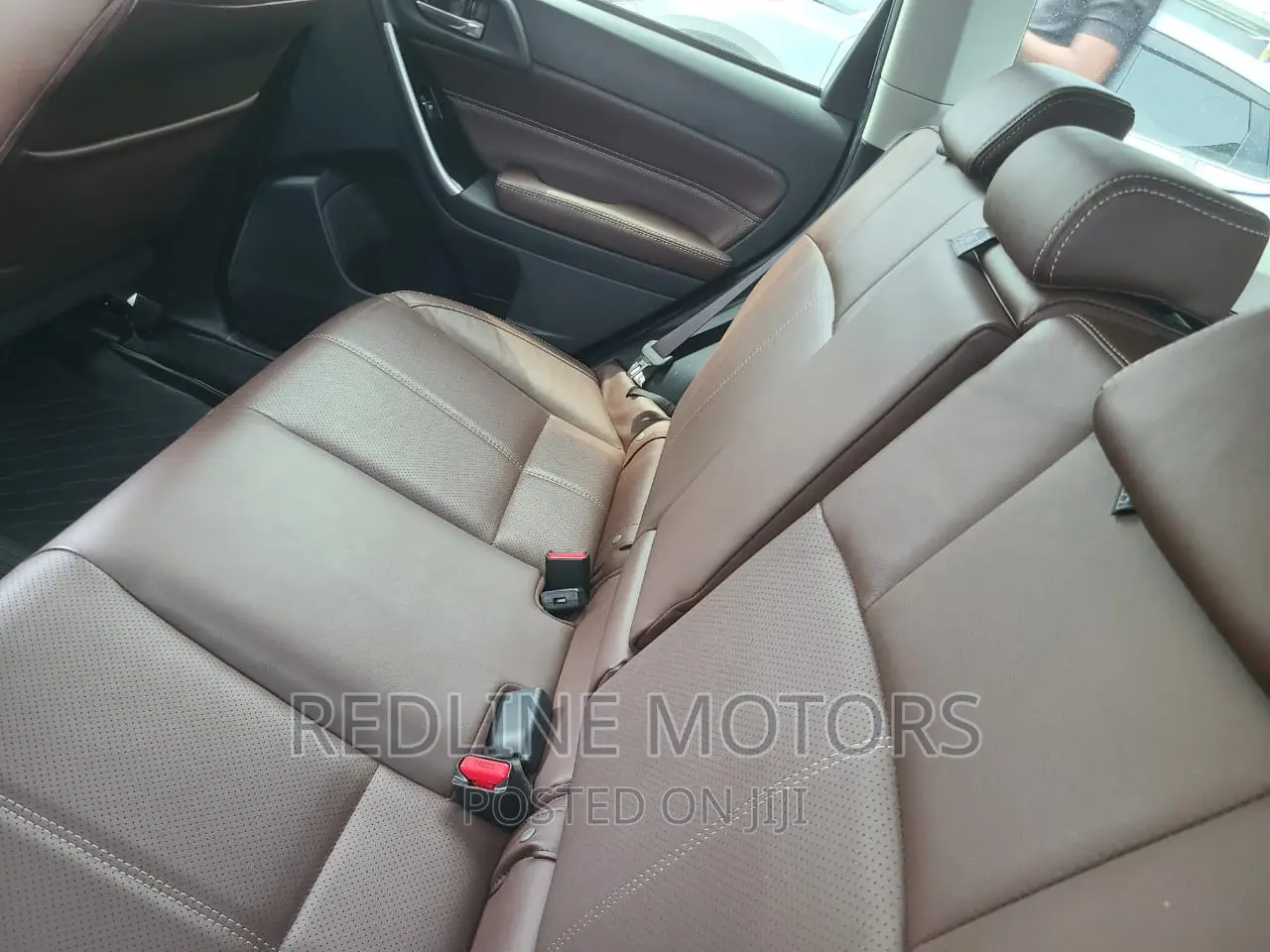 Subaru Forester 2.0XT Touring AWD 2017 White