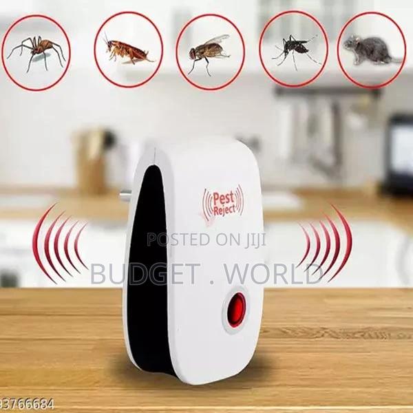 Affordable Ultrasonic Pest Repeller - Electronic Plug