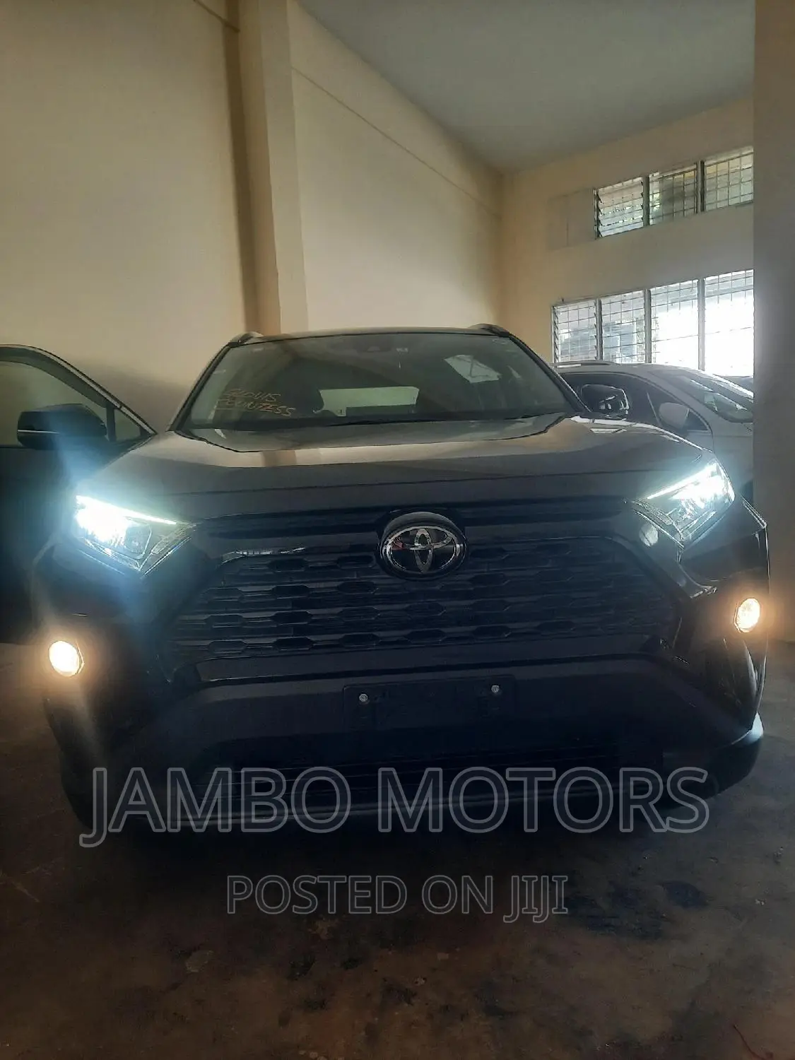 Toyota RAV4 LE AWD 2019 Black