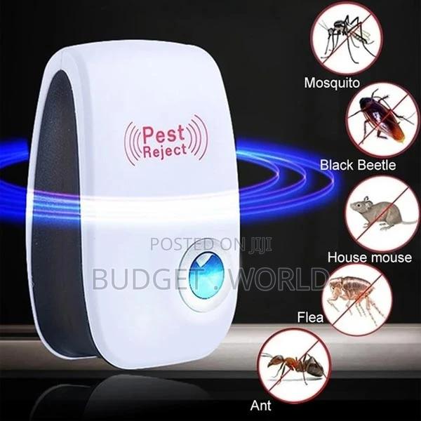 Ultrasonic Pest Repeller New Stock