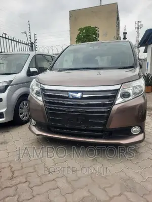Toyota Noah 1.8 FWD Hybrid (7 seater) 2017  Brown 