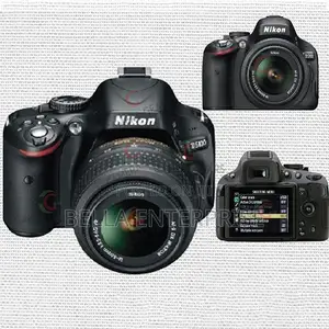 Nikon D5000