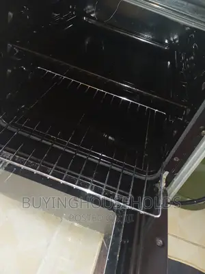 Von Hotpoint 50x55 Cooker 3gas+1 Electric