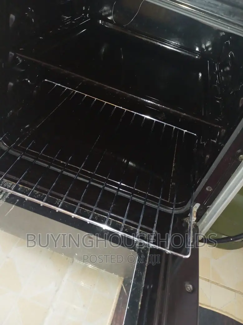 Von Hotpoint 50x55 Cooker 3gas+1 Electric