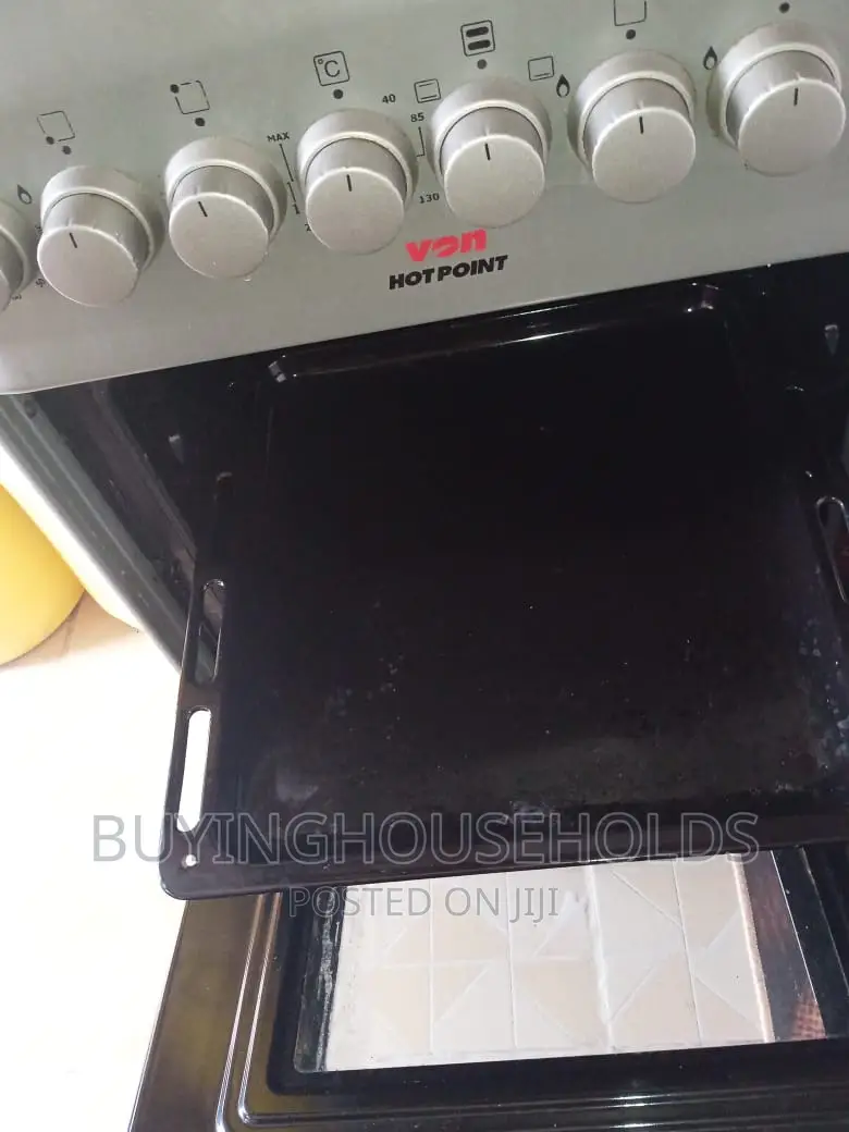 Von Hotpoint 50x55 Cooker 3gas+1 Electric