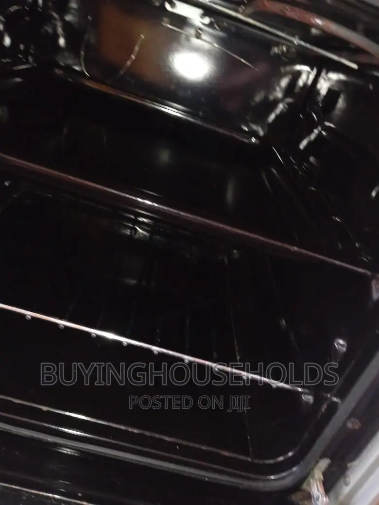 Von Hotpoint 50x55 Cooker 3gas+1 Electric