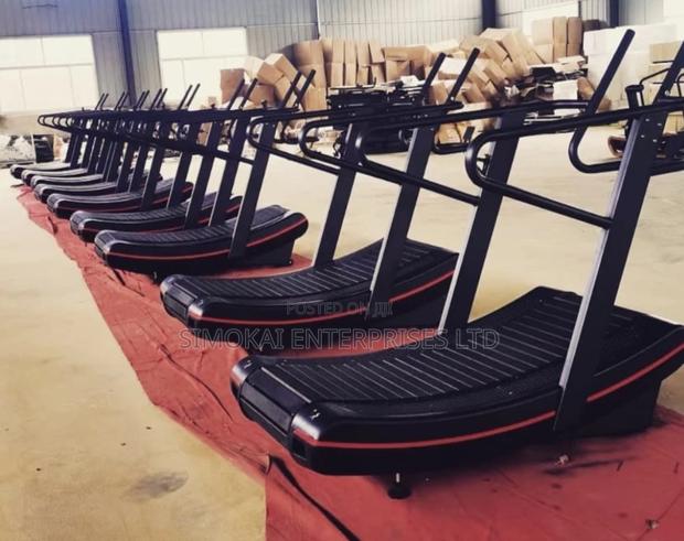 New Commercial Use Manual Treadmills - main view