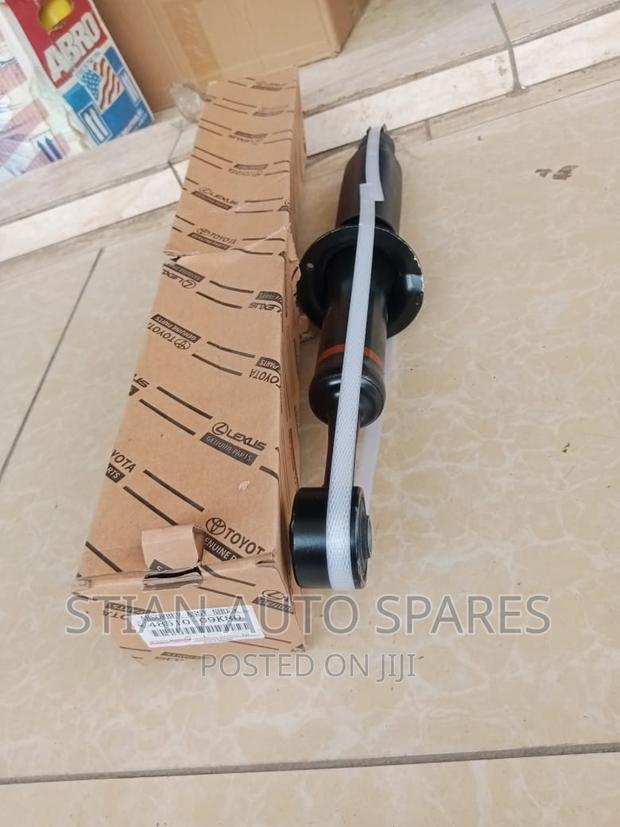 VIGO/ PRADO 120 Rear Shock Absorbers - thumbnail 4