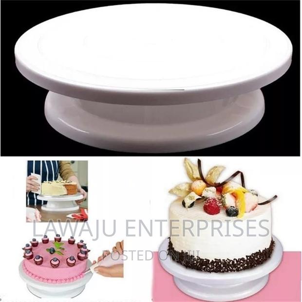 Cake Turntable - main view