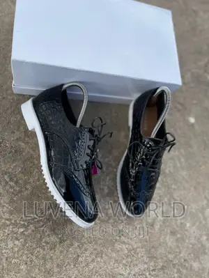 Ladies Laced Brogues
