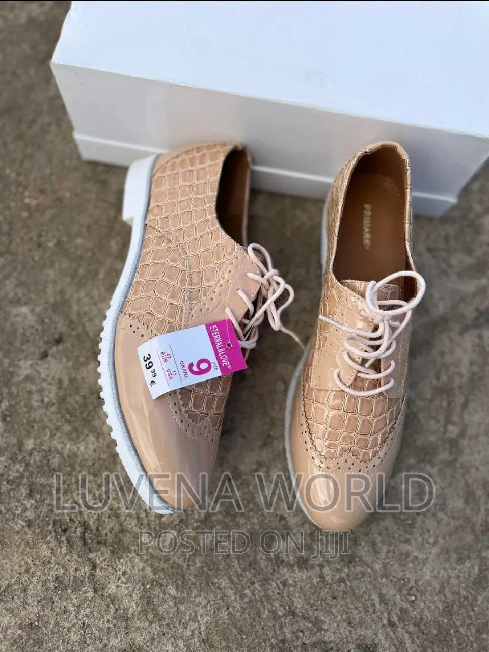 Ladies Laced Brogues