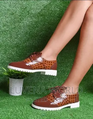 Ladies Laced Brogues