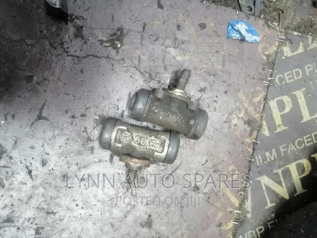 Toyota Hiace 7l Rear Wheel Cylinder - thumbnail 2