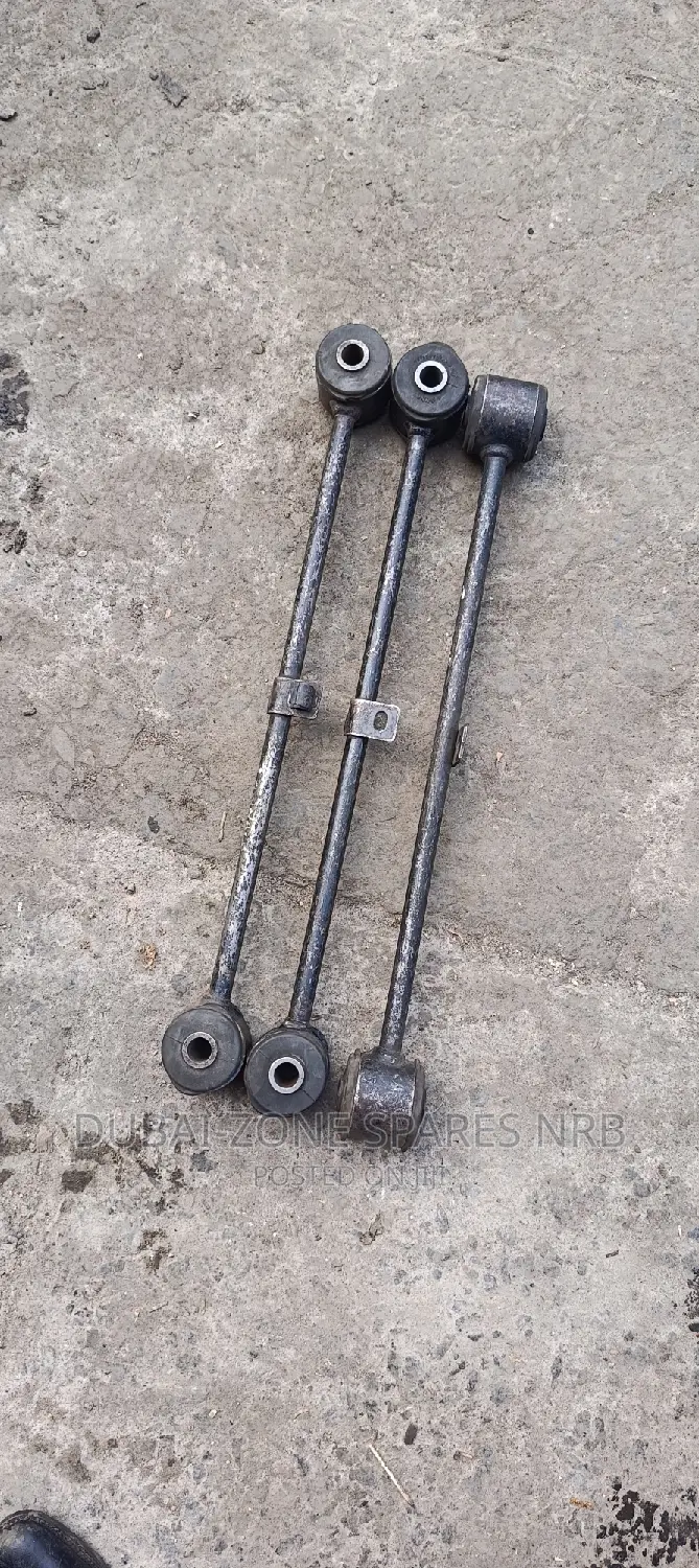 Probox,Succeed,Townace 4-Wheel Drive Rear Control Arms.
