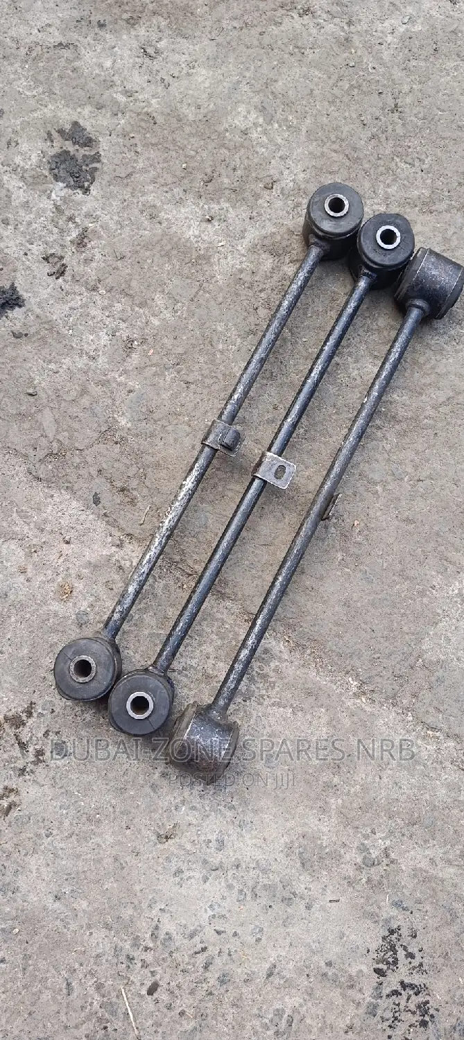 Probox,Succeed,Townace 4-Wheel Drive Rear Control Arms.