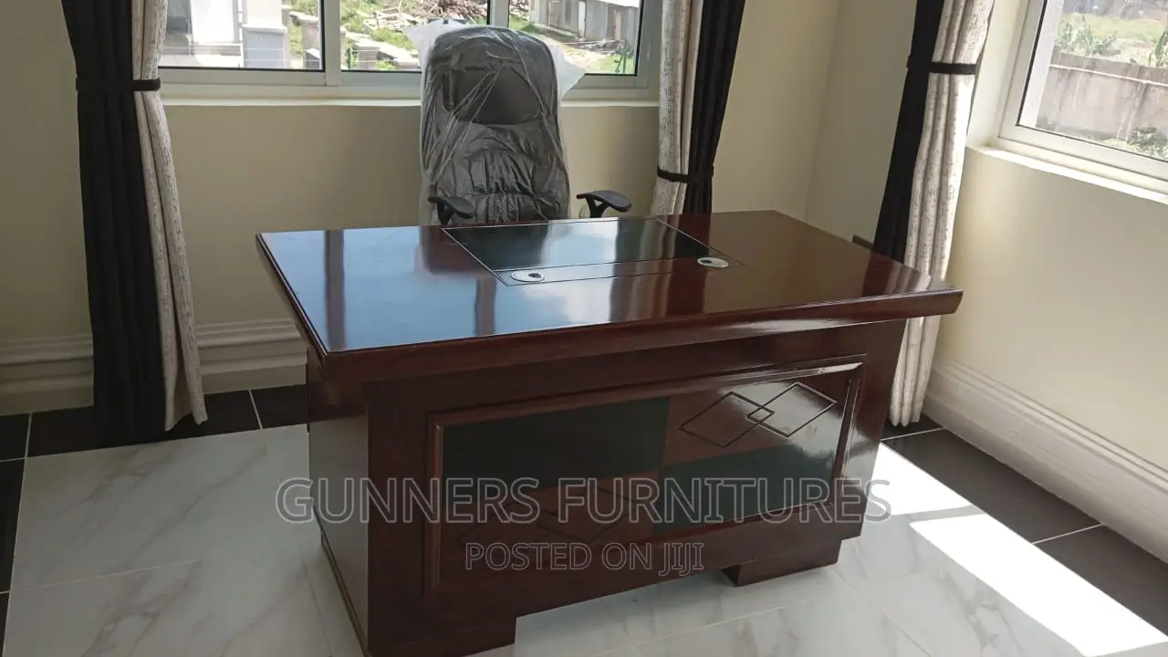 Executive Office Desk Executive Office Desk 1.4metres