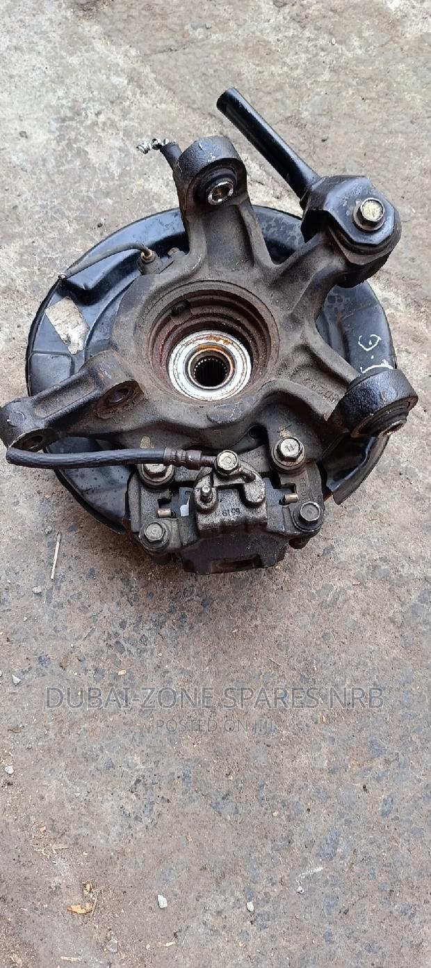 Kluger, Lexus, Harrier, EX Japan Rear Wheel Hubs Complete.