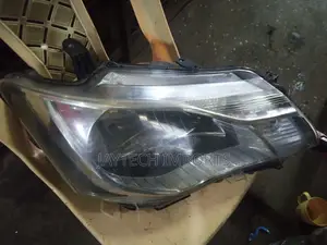 Fielder 161 LHS Headlight