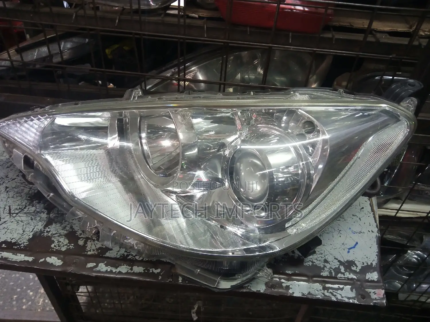 Toyota Aqua LHS 2012 Headlight Non Xenon