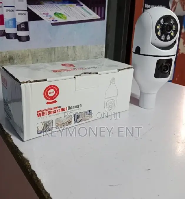 Dual Lens Nanny Bulb PTZ Camera With Motion Track