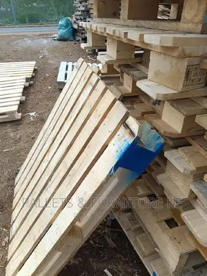 Premium Quality Wooden Pallets 16tp