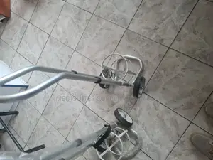 1.36 Oxygen Cylinder Trolley.