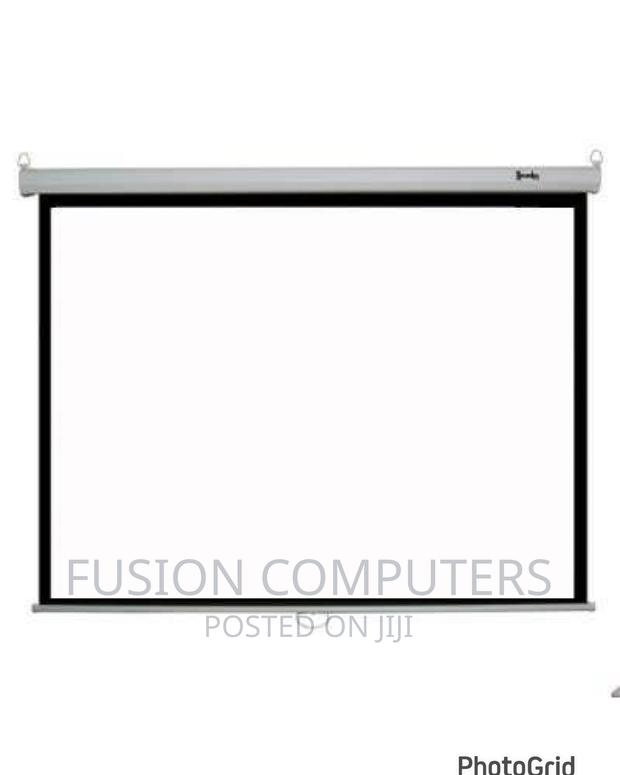 Manual Projector Screen 145 X 145