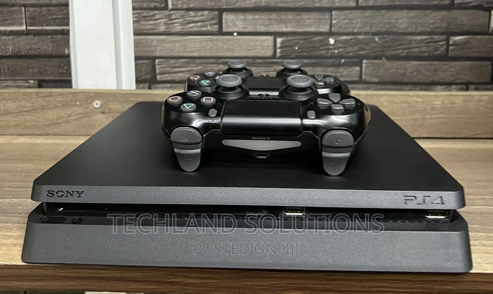 Ex UK Ps4 Slim