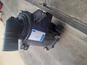 Toyota Hiace Petrol Engine Air Cleaner Housing