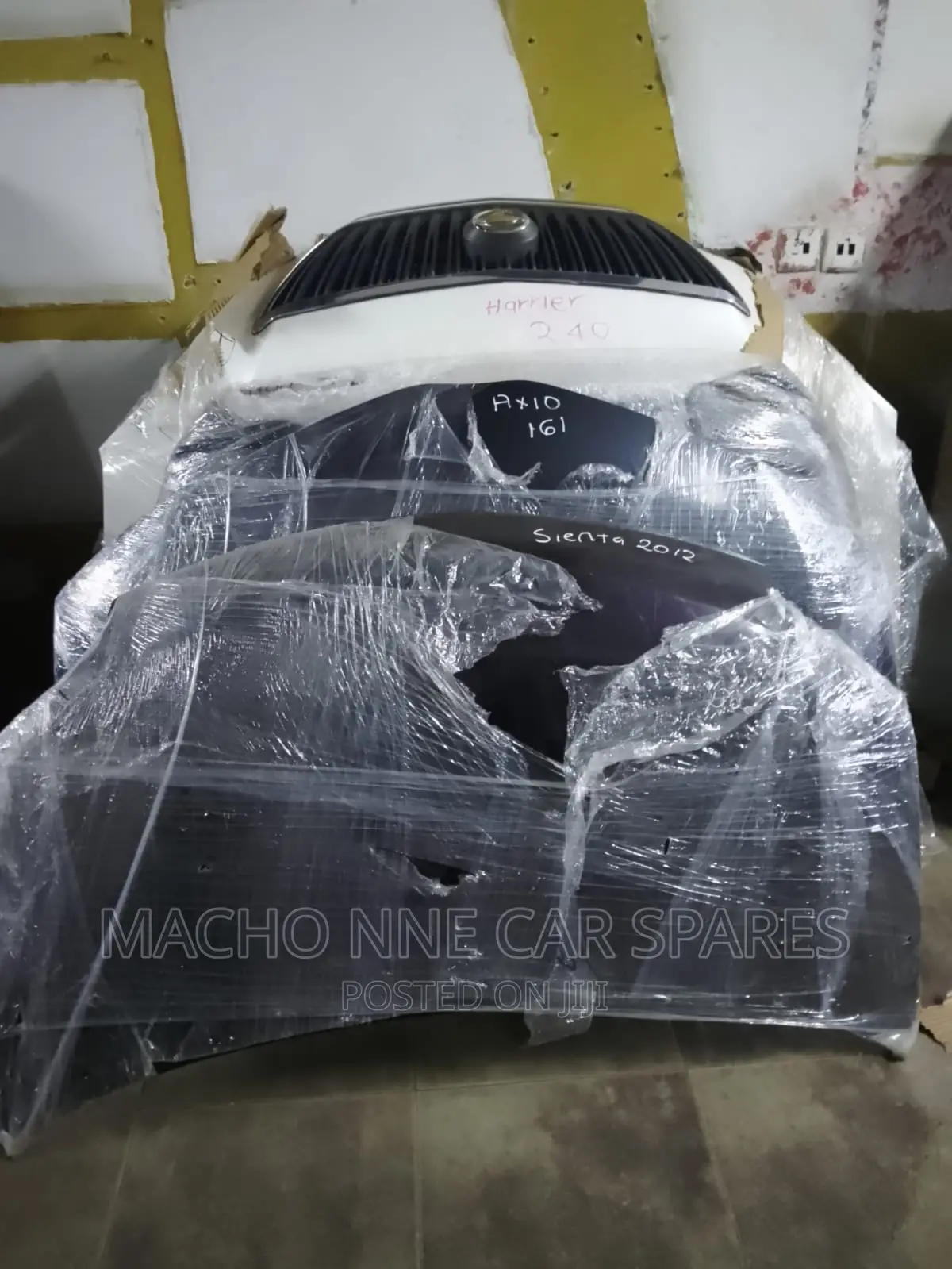 Toyota Sienta 2012 Bonnet