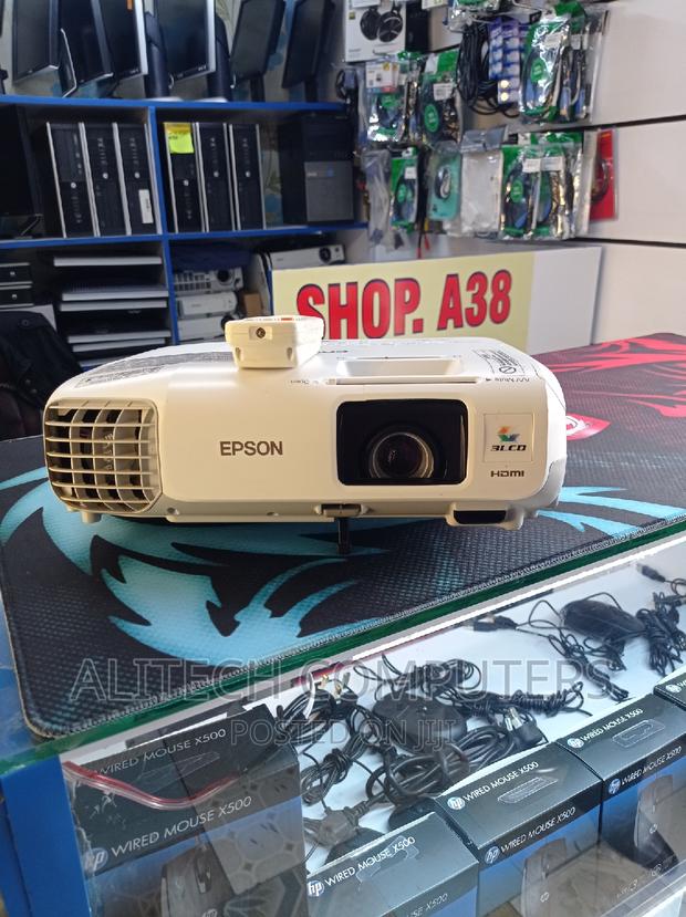 Epson Powerlite 97h - main view