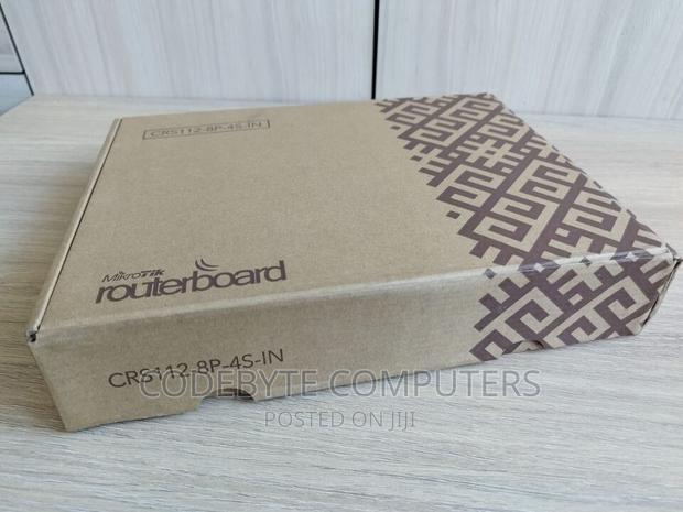 Mikrotik CRS112-8G-4S-IN 8x Gigabit Ethernet Smart Switch 4x