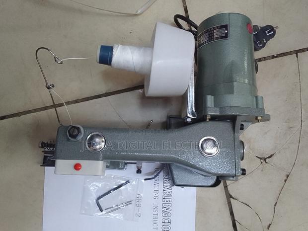 Sealing Bag Closer - main view