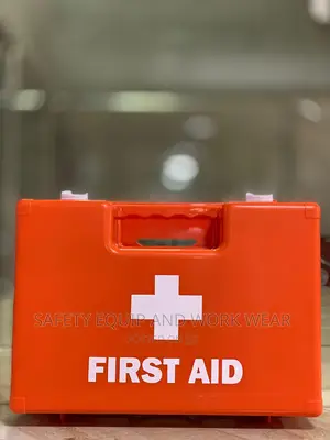 Safety Hub First-Aid Safety Emergency Kit