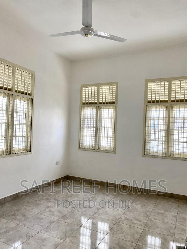 3bdrm Apartment in Ganjoni for rent - thumbnail 11