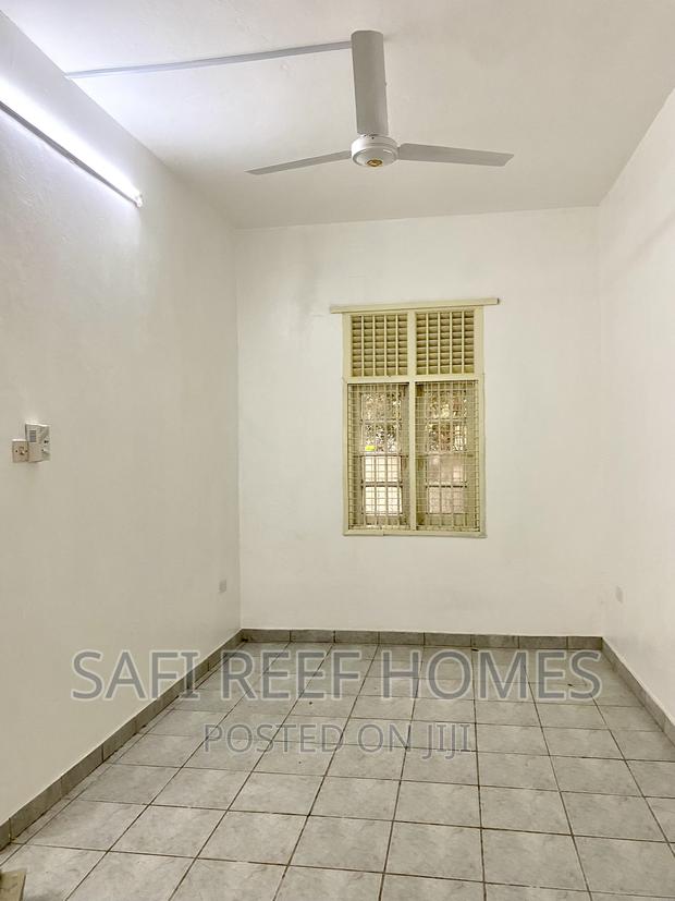 3bdrm Apartment in Ganjoni for rent - thumbnail 6
