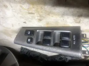 Toyota Fielder/Nze Main Switch