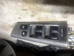 Toyota Fielder/Nze Main Switch