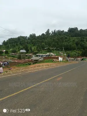 Mua -Kaloleni 2 Acres Half Quick Sale 2.9M Per Acre